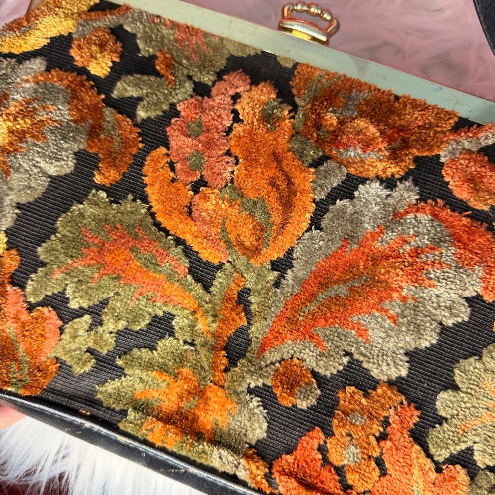 JR usa 1960s Vintage Floral Tapestry Handbag in Orange and Gold - Picture 2 of 6